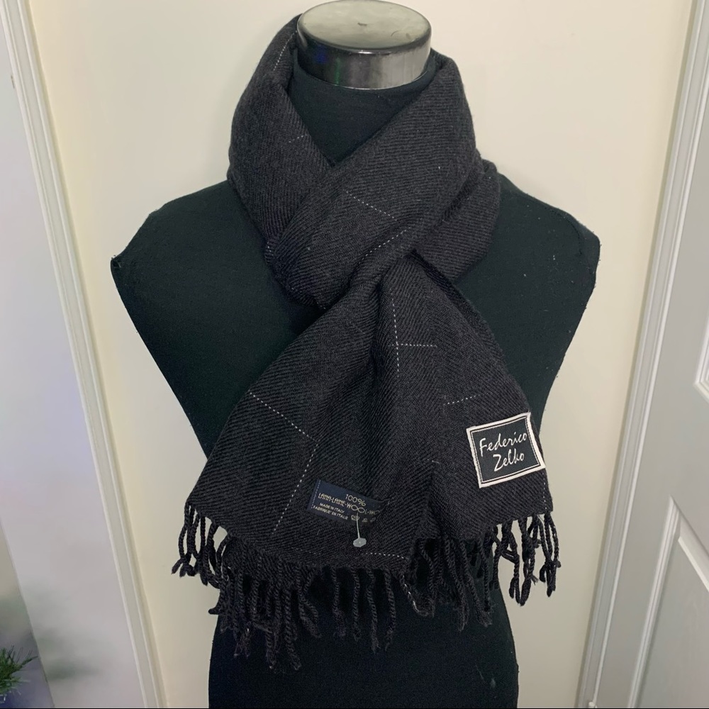 Federico Zelko 100% Minimalist Fringe Hem Scarf - Picture 2 of 8